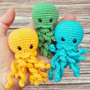 Jellyfish Amigurumi Free Pattern – Free Amigurumi